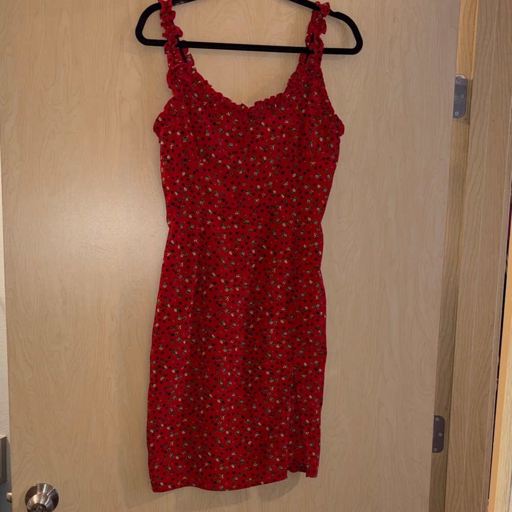 Red Floral Women's Dress meduim